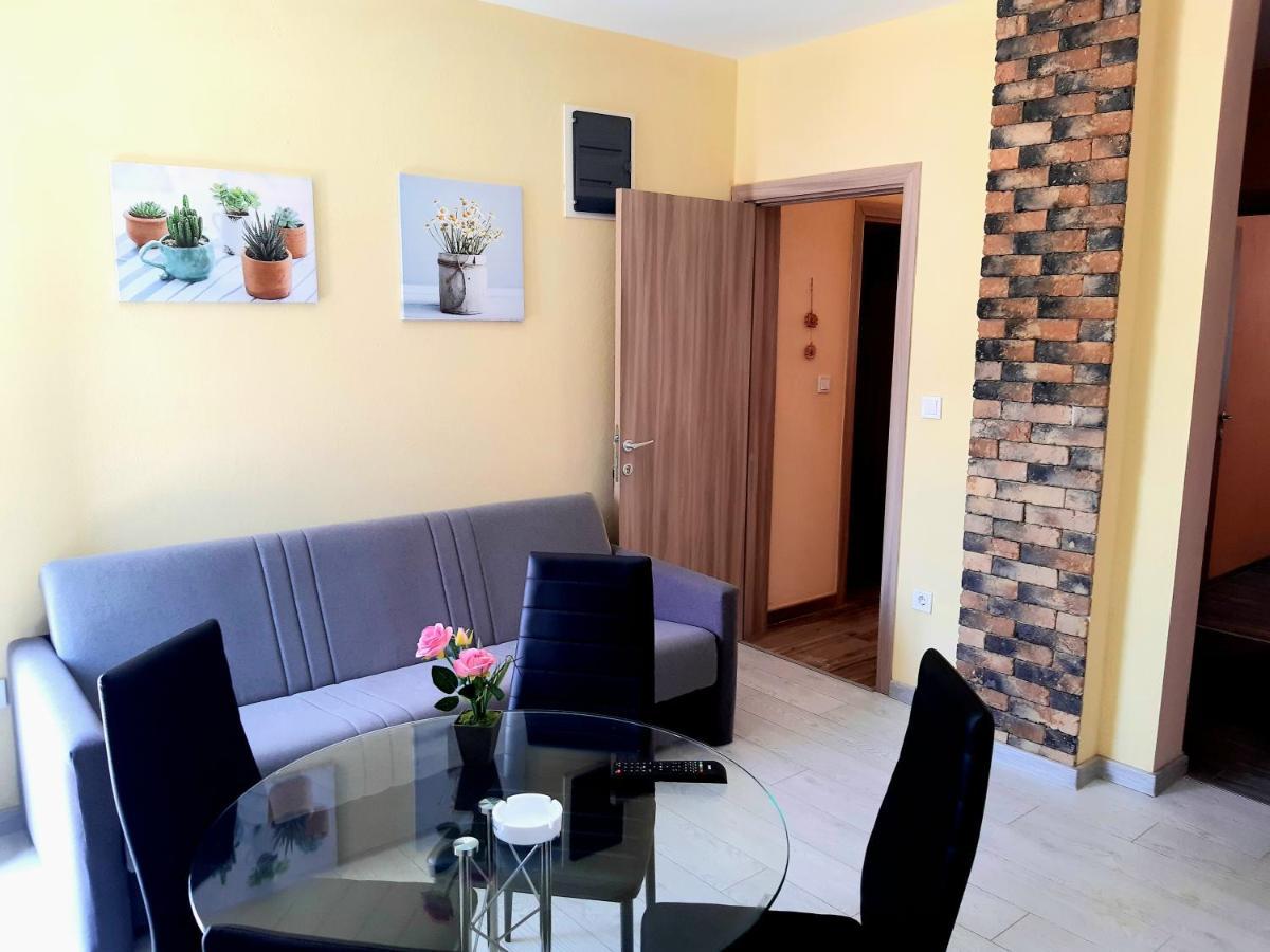 קוטור Apartments Sonja מראה חיצוני תמונה